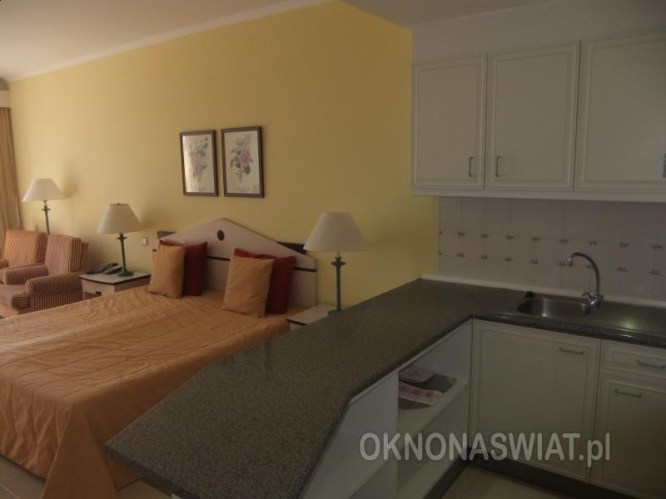 fb784a7a4375763ed283348be4ec540a3071b72d