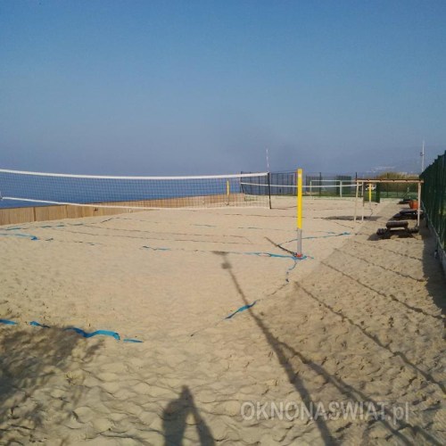 fba5779d6ebed68efe7419925b045047c37257ee-1