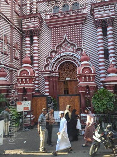 fdf6f3768094541628b34050125d672c0f11f982