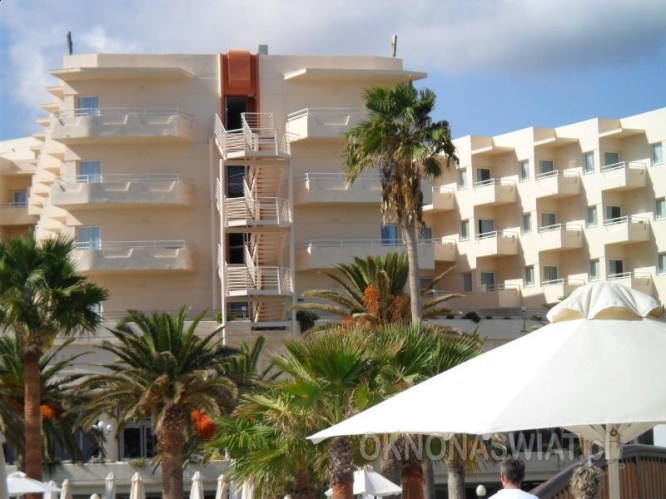 fed2a523509cb77bbb86b8f5e16d3b33161ac7db