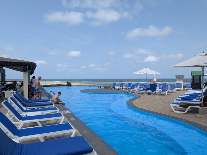 pxl_20251101_113506208.mp