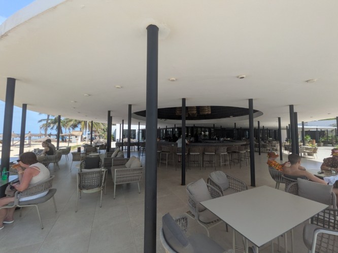 pxl_20251101_121811645.mp