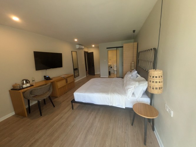 pxl_20251101_122827585