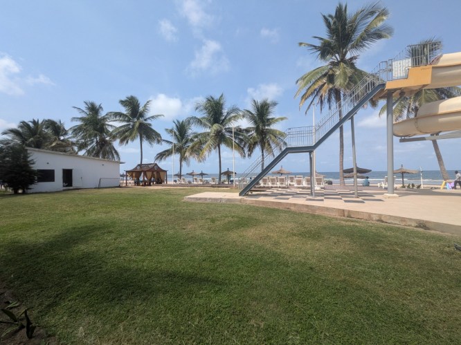 pxl_20251101_123147086