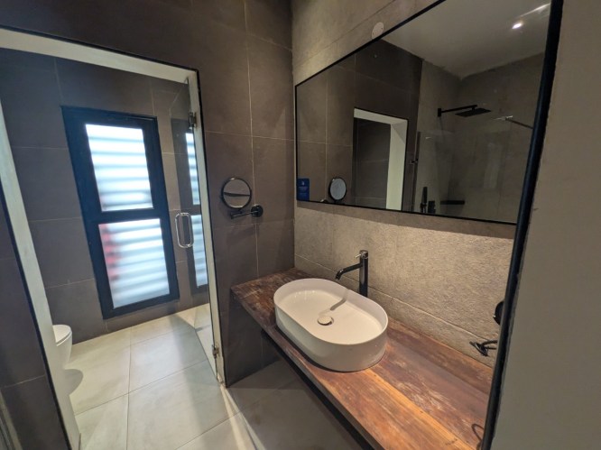 pxl_20251101_142443328