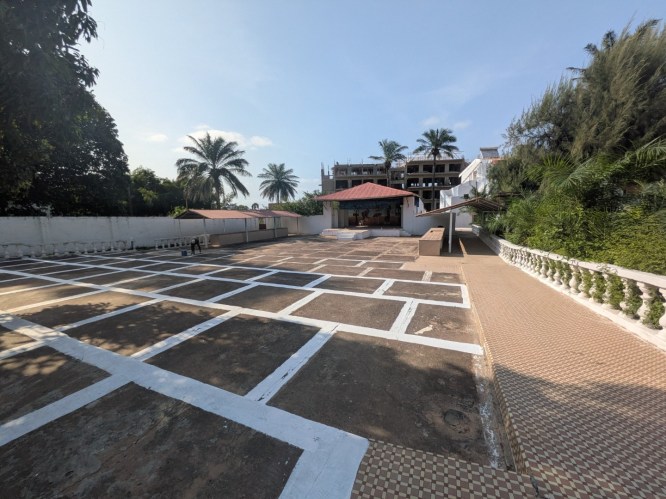 pxl_20251101_155257122