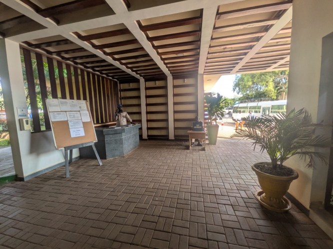 pxl_20251101_163758057