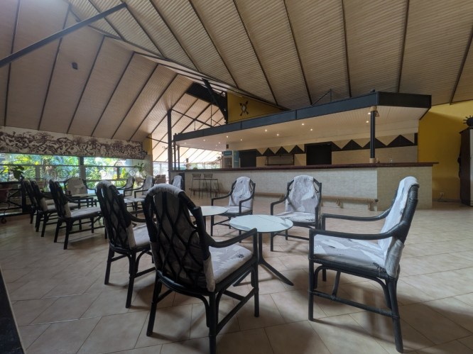 pxl_20251101_163947916