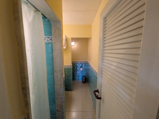 pxl_20251101_165214228