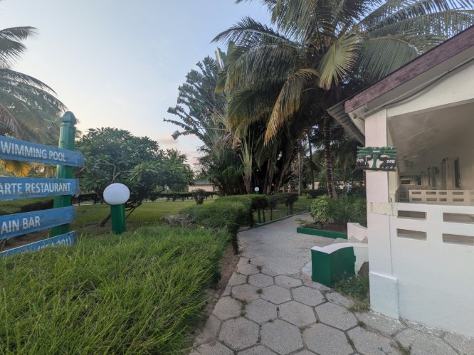 pxl_20251101_180513193