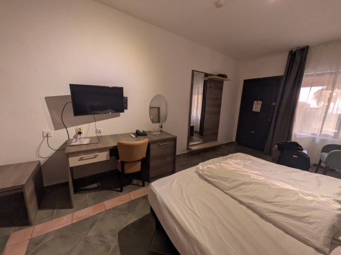 pxl_20251102_073653688